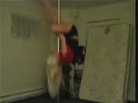 Pole Dancer Comes Down
Funny videos